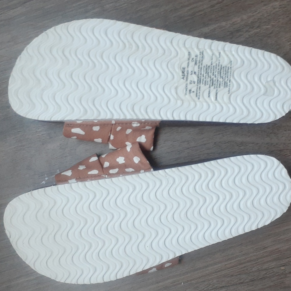 Aerie Spotted Sandals - Picture 4 of 6